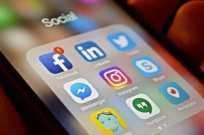 Entrepreneur unites young activists to make social media safe