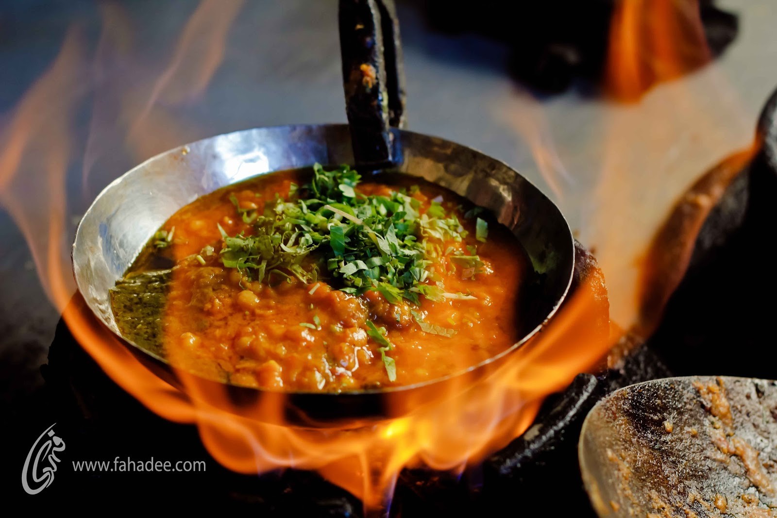 16 Popular Street food you have to have in Karachi!!