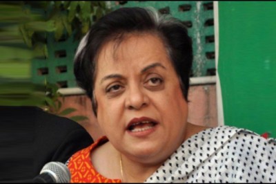 شیریں مزاری کا نام پاسپورٹ کنٹرول لسٹ سے خارج